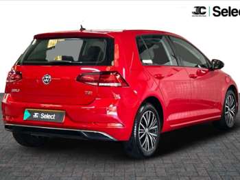 Used Volkswagen Golf 2017 for sale - 75257516: Photo