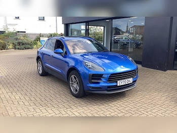Porsche - Macan