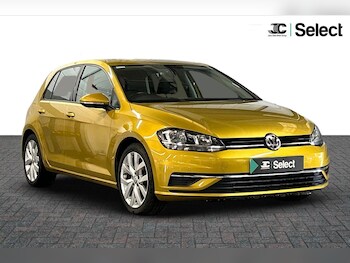 Volkswagen - Golf