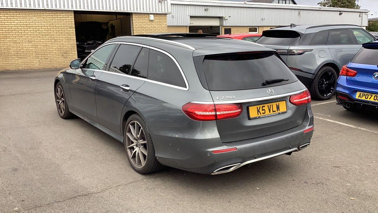 Used Mercedes-Benz E-Class 2019 for sale - 76152672: Photo 3