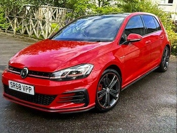 Volkswagen - Golf