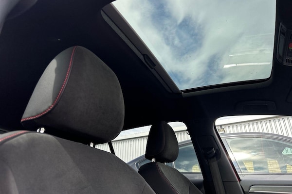 Used Volkswagen Golf 2019 for sale - 75609301: Photo 29