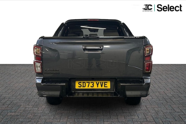 Used Isuzu D-Max 2023 for sale - 74851885: Photo 14