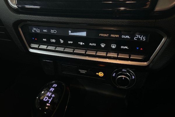 Used Isuzu D-Max 2023 for sale - 74851885: Photo 18