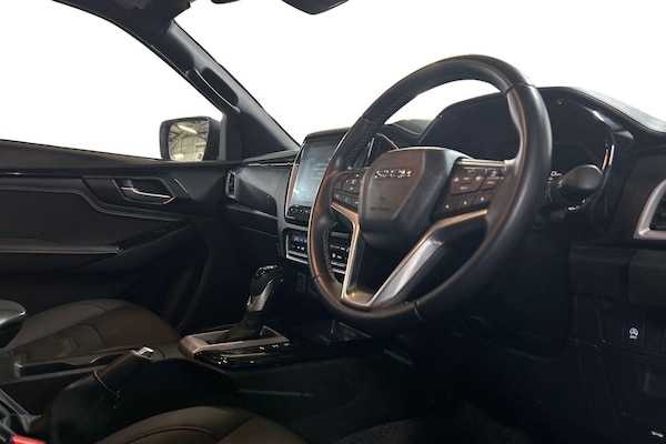 Used Isuzu D-Max 2023 for sale - 74851885: Photo 7