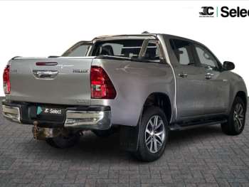 Used Toyota Hilux 2018 for sale - 74850551: Photo