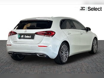 Used Mercedes-Benz A-Class 2022 for sale - 76072384: Photo 2