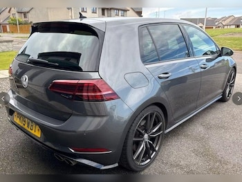 Used Volkswagen Golf 2019 for sale - 75520588: Photo