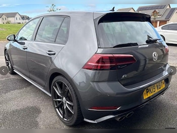 Used Volkswagen Golf 2019 for sale - 75520588: Photo
