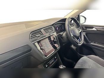 Used Volkswagen Tiguan 2022 for sale - 75677963: Photo