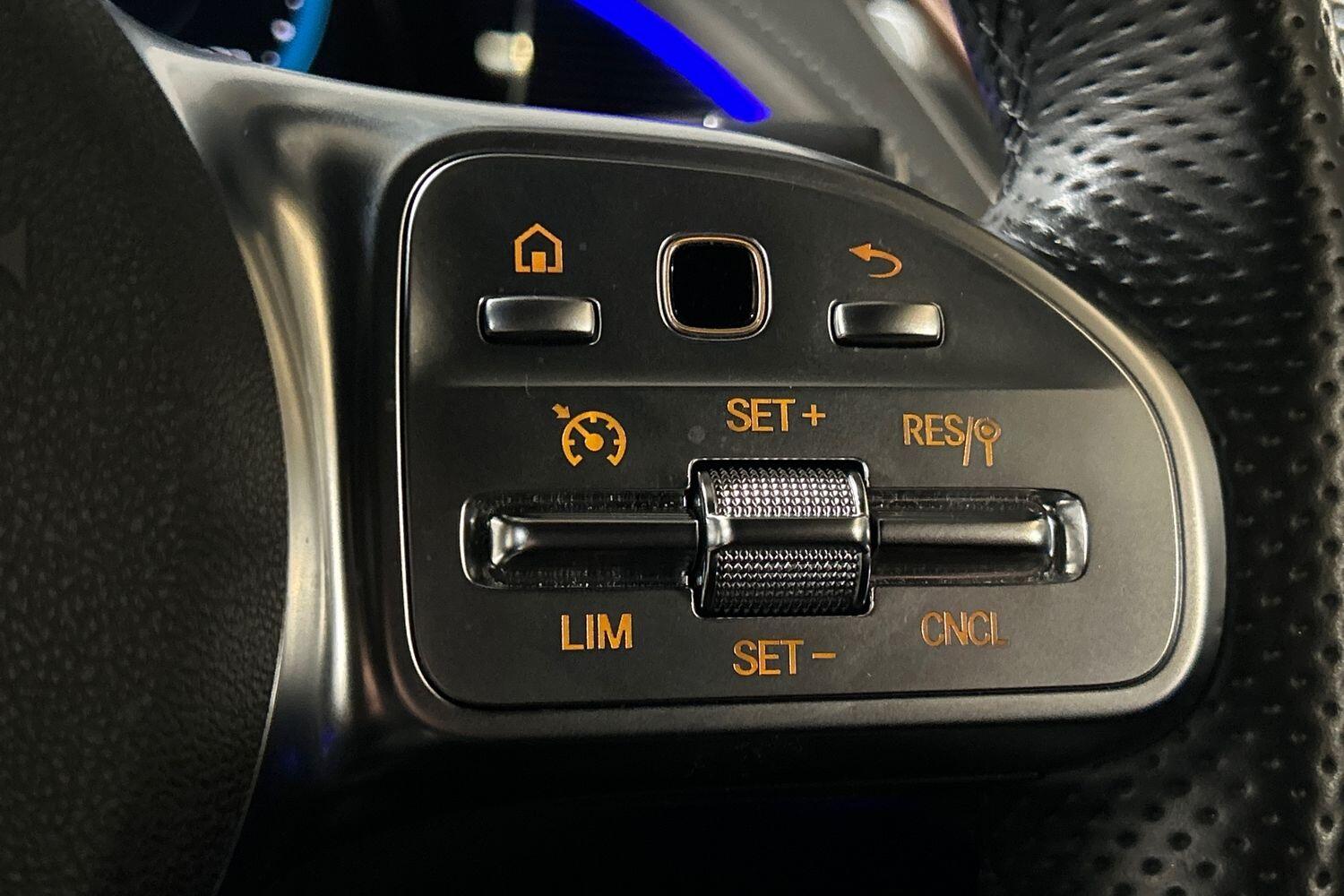 Used Mercedes-Benz EQC 2022 for sale - 76083680: Photo 9