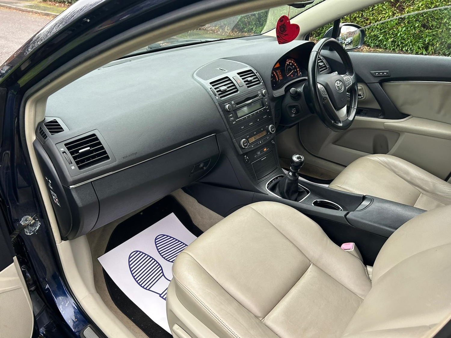 Used Toyota Avensis 2009 for sale - 77056629: Photo 10