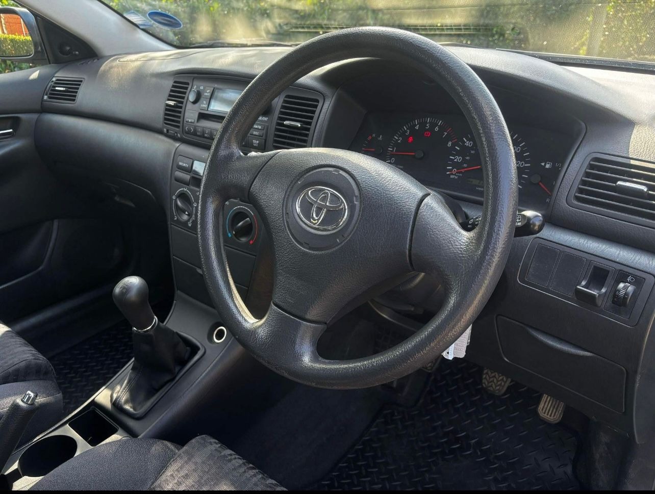 Used Toyota Corolla 2003 for sale - 76379686: Photo 7