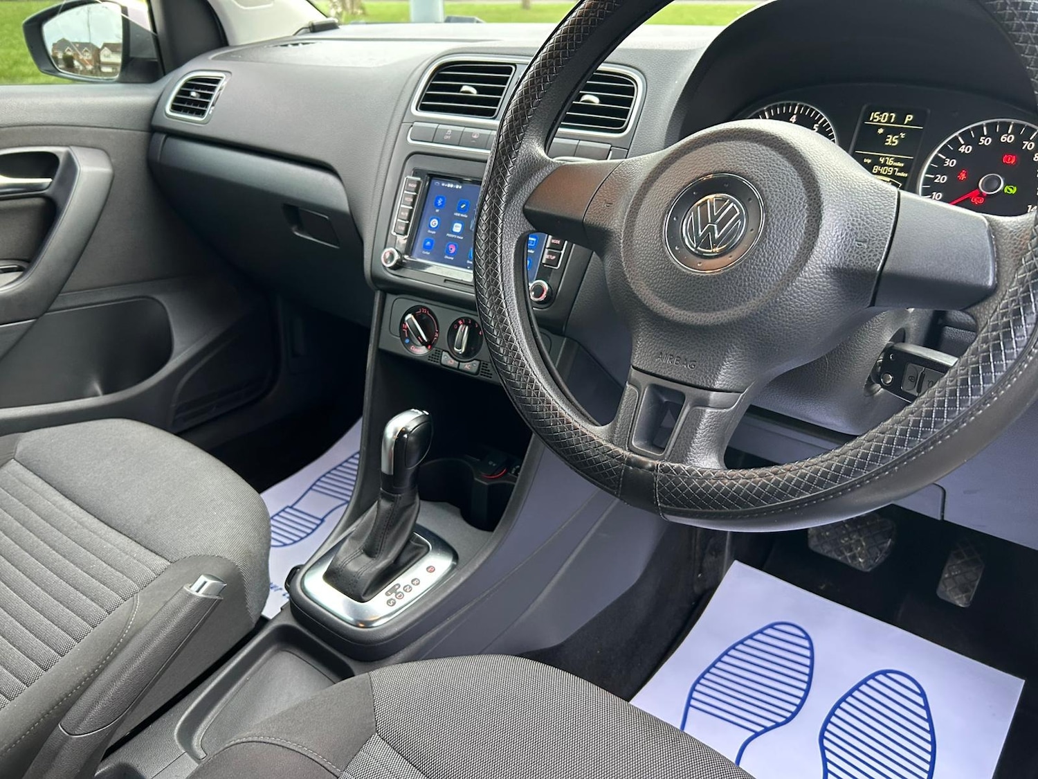 Used Volkswagen Polo 2010 for sale - 77198580: Photo 10