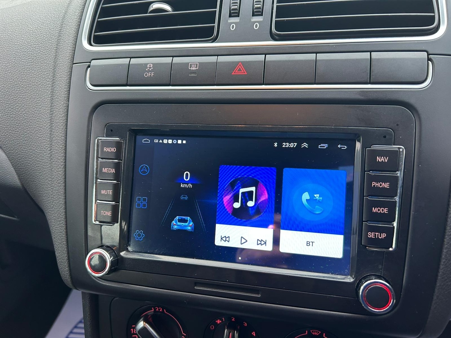 Used Volkswagen Polo 2010 for sale - 77198580: Photo 12