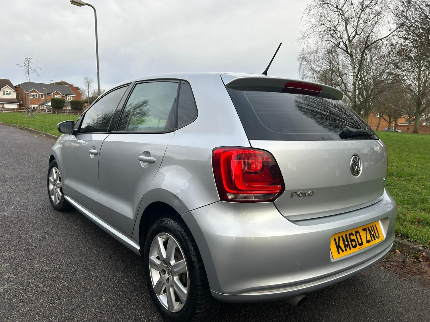 Used Volkswagen Polo 2010 for sale - 77198580: Photo 16