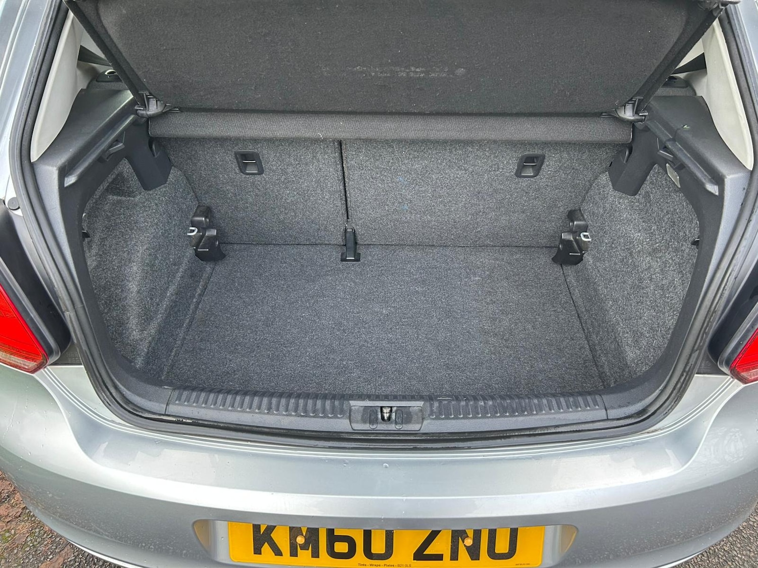 Used Volkswagen Polo 2010 for sale - 77198580: Photo 18