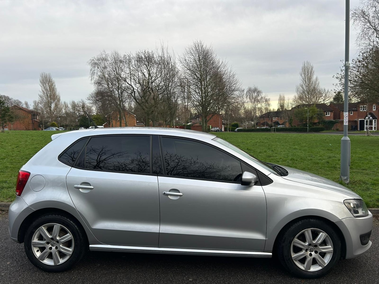 Used Volkswagen Polo 2010 for sale - 77198580: Photo 23