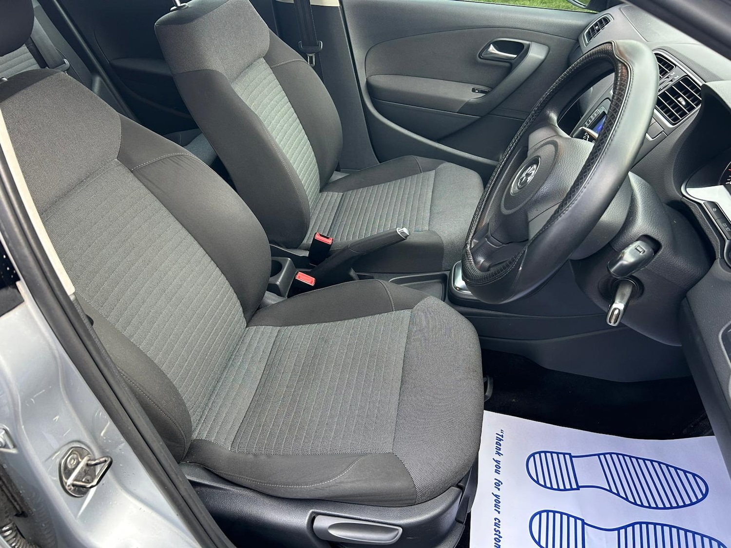 Used Volkswagen Polo 2010 for sale - 77198580: Photo 5