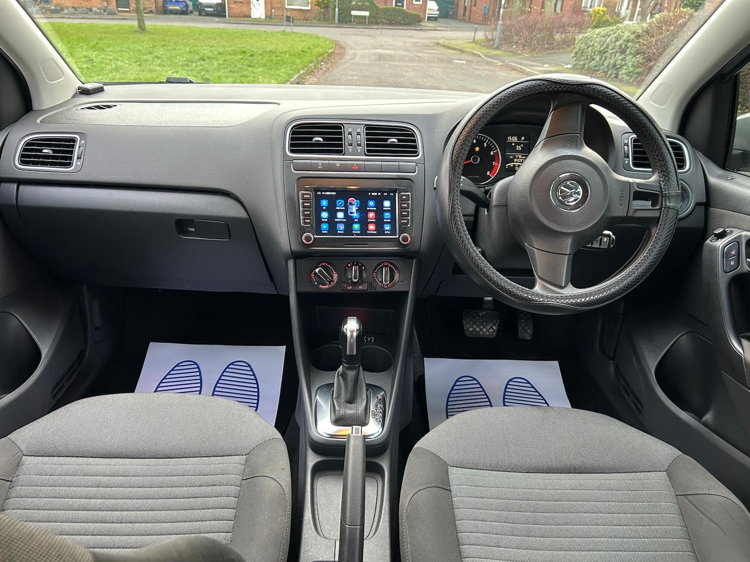 Used Volkswagen Polo 2010 for sale - 77198580: Photo 9