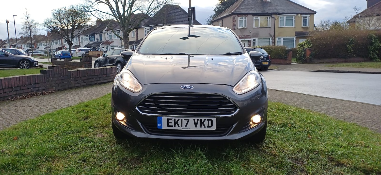 Used Ford Fiesta 2017 for sale - 77461458: Photo 2