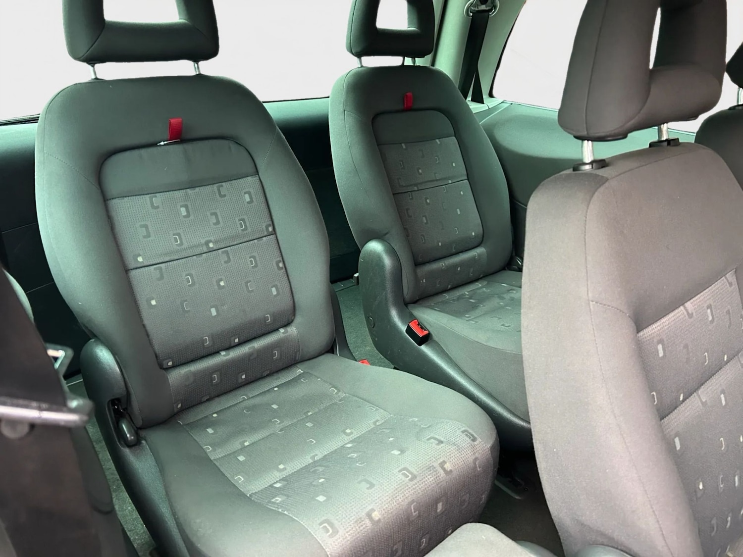 Used Volkswagen Sharan 2009 for sale - 76908292: Photo 7