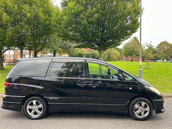 Toyota - Estima