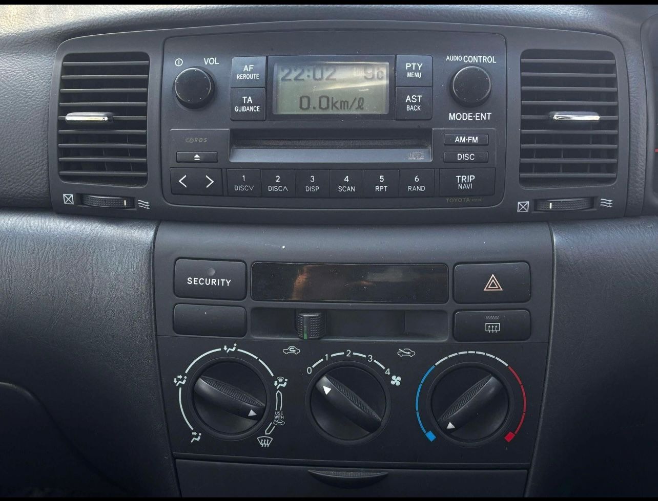 Used Toyota Corolla 2003 for sale - 77450826: Photo 7