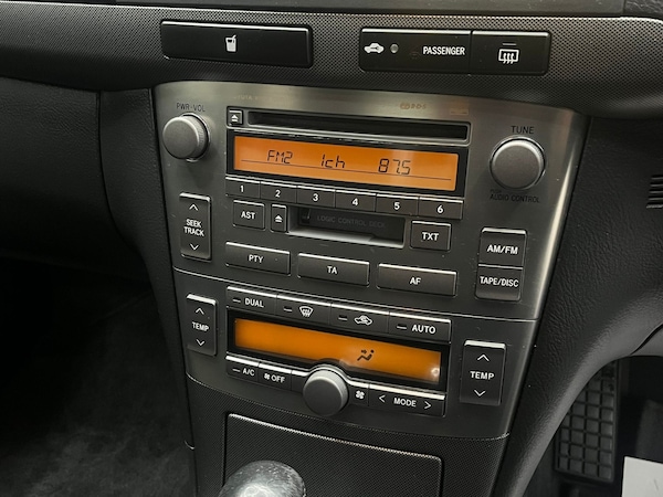 Used Toyota Avensis 2005 for sale - 76316426: Photo 8