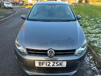 Used Volkswagen Polo 2012 for sale - 77450860: Photo