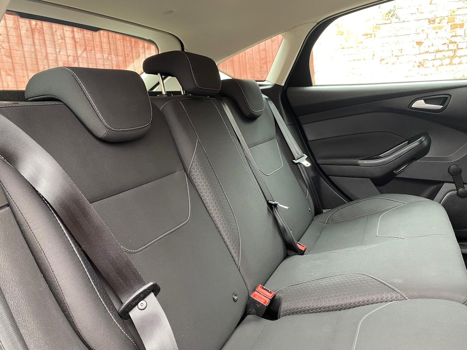 Used Ford Focus 2016 for sale - 76220522: Photo 7