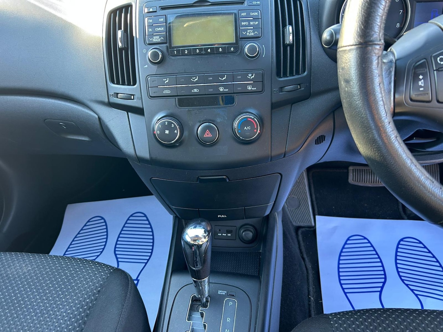 Used Hyundai i30 2010 for sale - 76653720: Photo 8