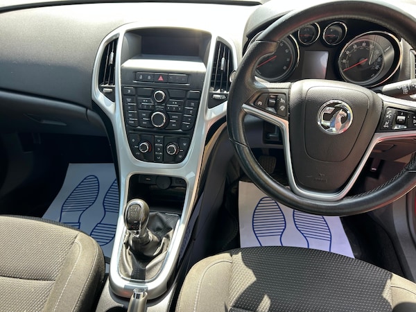 Used Vauxhall Astra 2015 for sale - 76275051: Photo 9