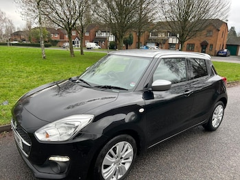 Used Suzuki Swift 2018 for sale - 77319288: Photo