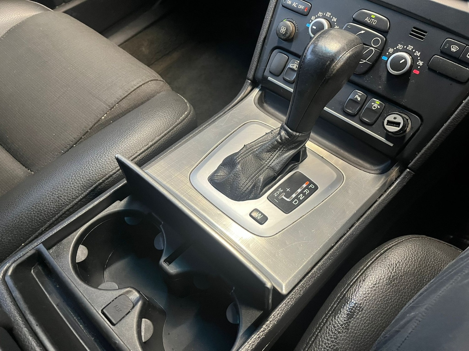 Used Volvo XC90 2008 for sale - 77409683: Photo 7