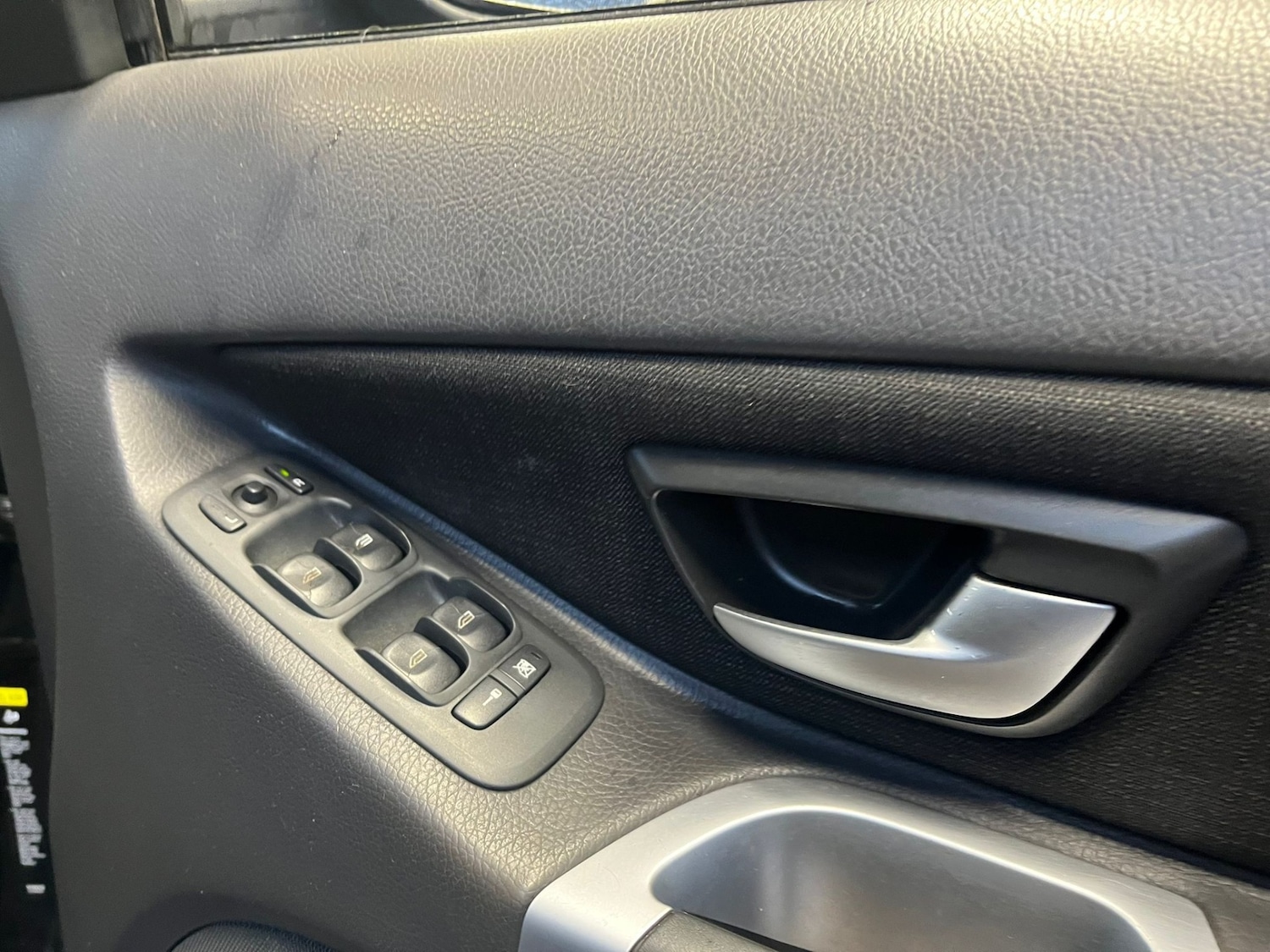 Used Volvo XC90 2008 for sale - 77409683: Photo 8