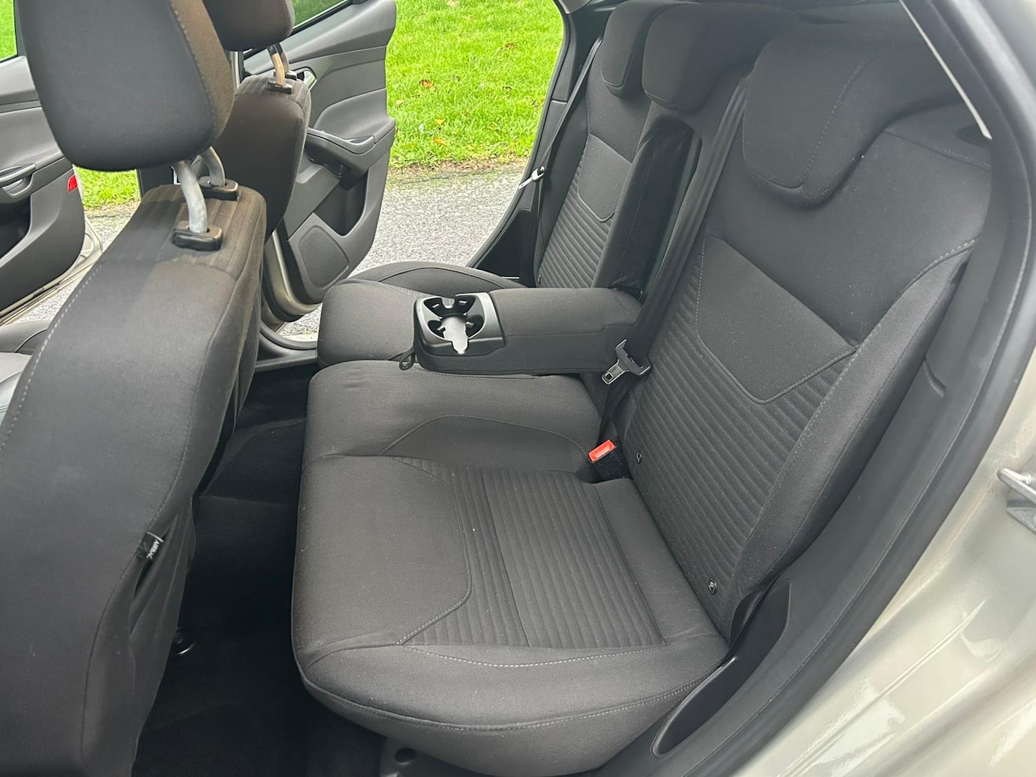 Used Ford Focus 2015 for sale - 76559603: Photo 8