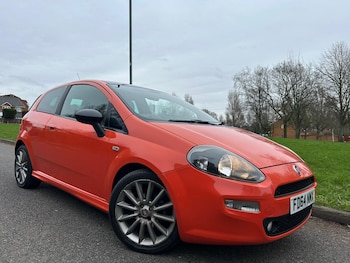 Used Fiat Punto 2014 for sale - 77595717: Photo