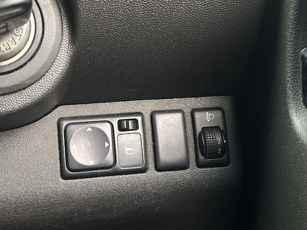 Used Nissan Navara 2014 for sale - 76290056: Photo 9