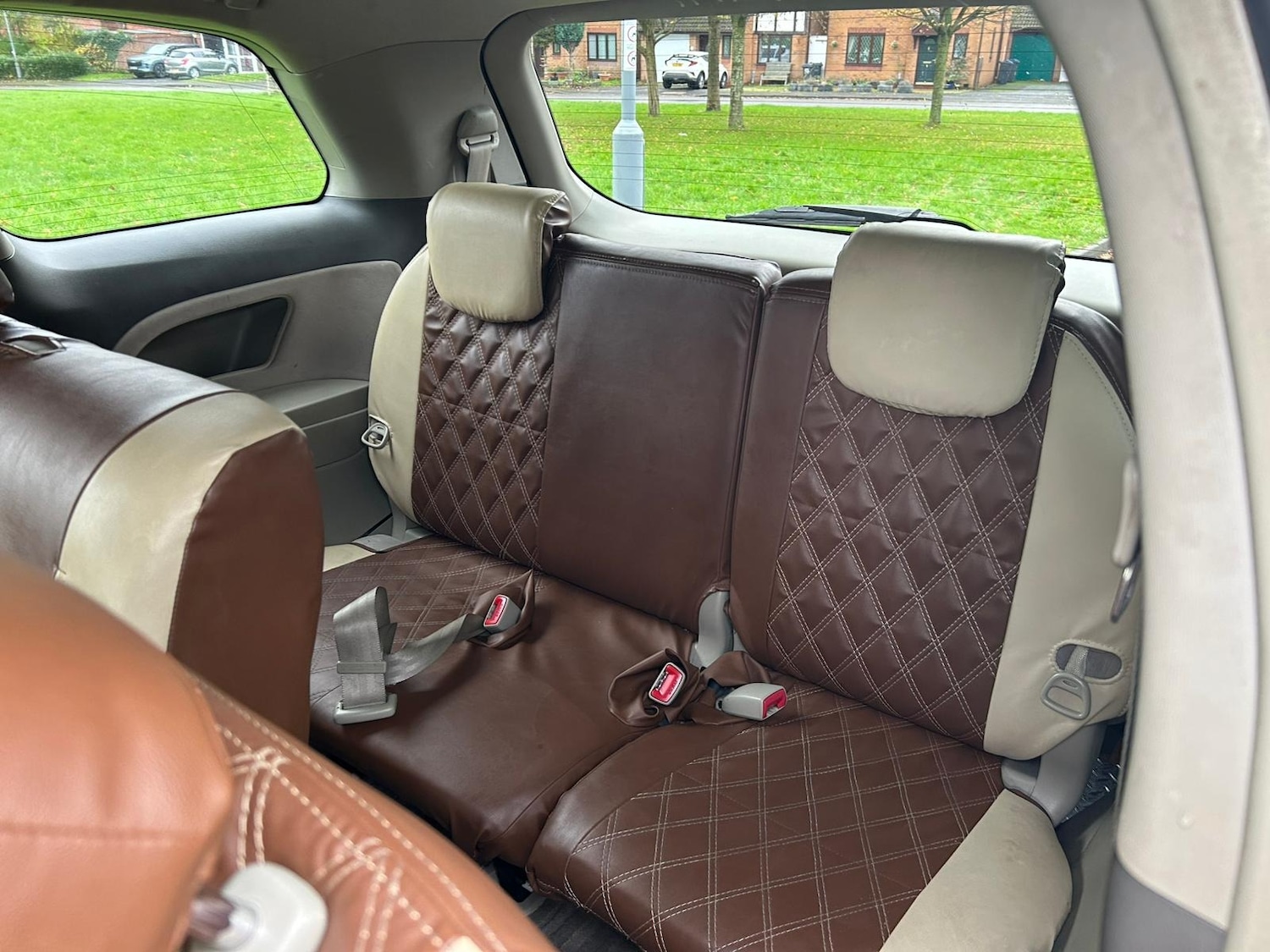 Used Toyota Estima 2020 for sale - 76741503: Photo 9