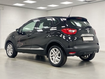 Used Renault Captur 2017 for sale - 79375535: Photo