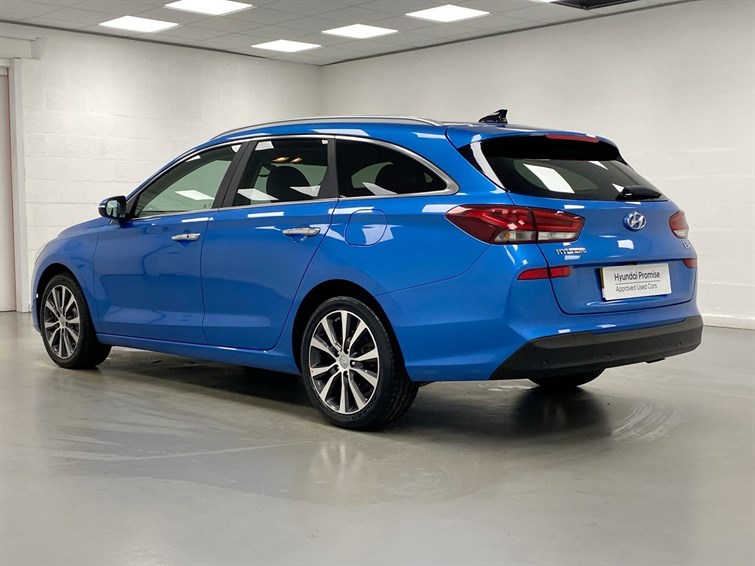 Used Hyundai i30 2018 for sale - 77210585: Photo 3