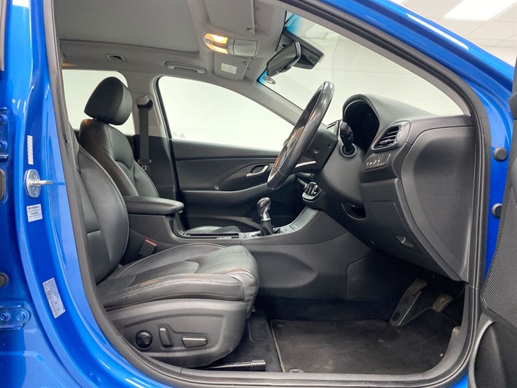 Used Hyundai i30 2018 for sale - 77210585: Photo 31