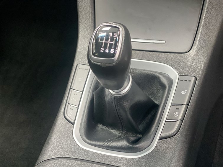 Used Hyundai i30 2018 for sale - 77210585: Photo 48