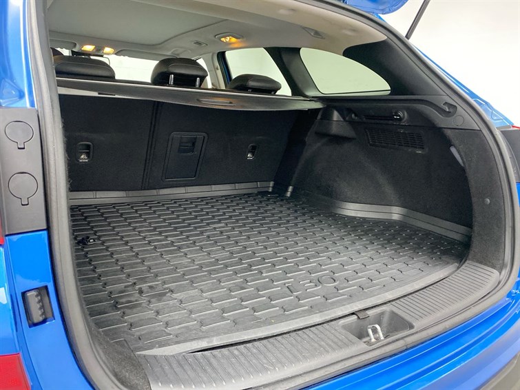 Used Hyundai i30 2018 for sale - 77210585: Photo 66