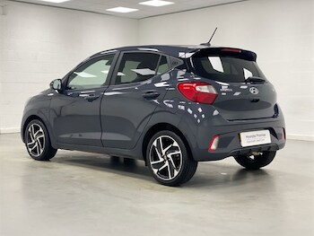 Used Hyundai i10 2022 for sale - 77770476: Photo