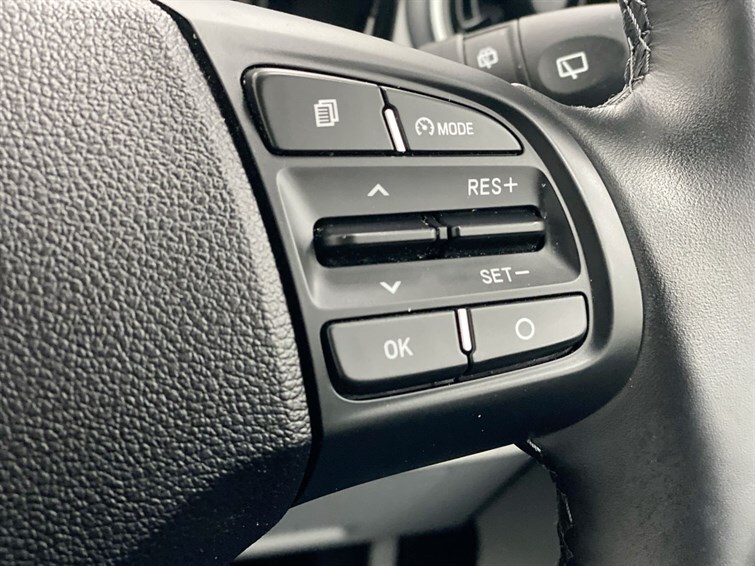 Used Hyundai i10 2022 for sale - 77770476: Photo 41