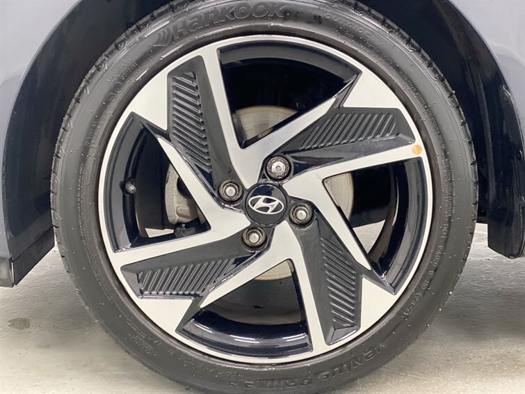 Used Hyundai i10 2022 for sale - 77770476: Photo 9