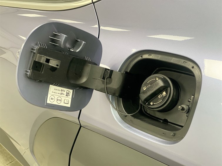 Used Hyundai KONA 2023 for sale - 78081404: Photo 28