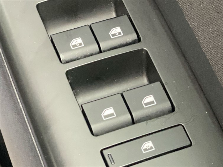 Used Hyundai KONA 2023 for sale - 78081404: Photo 34